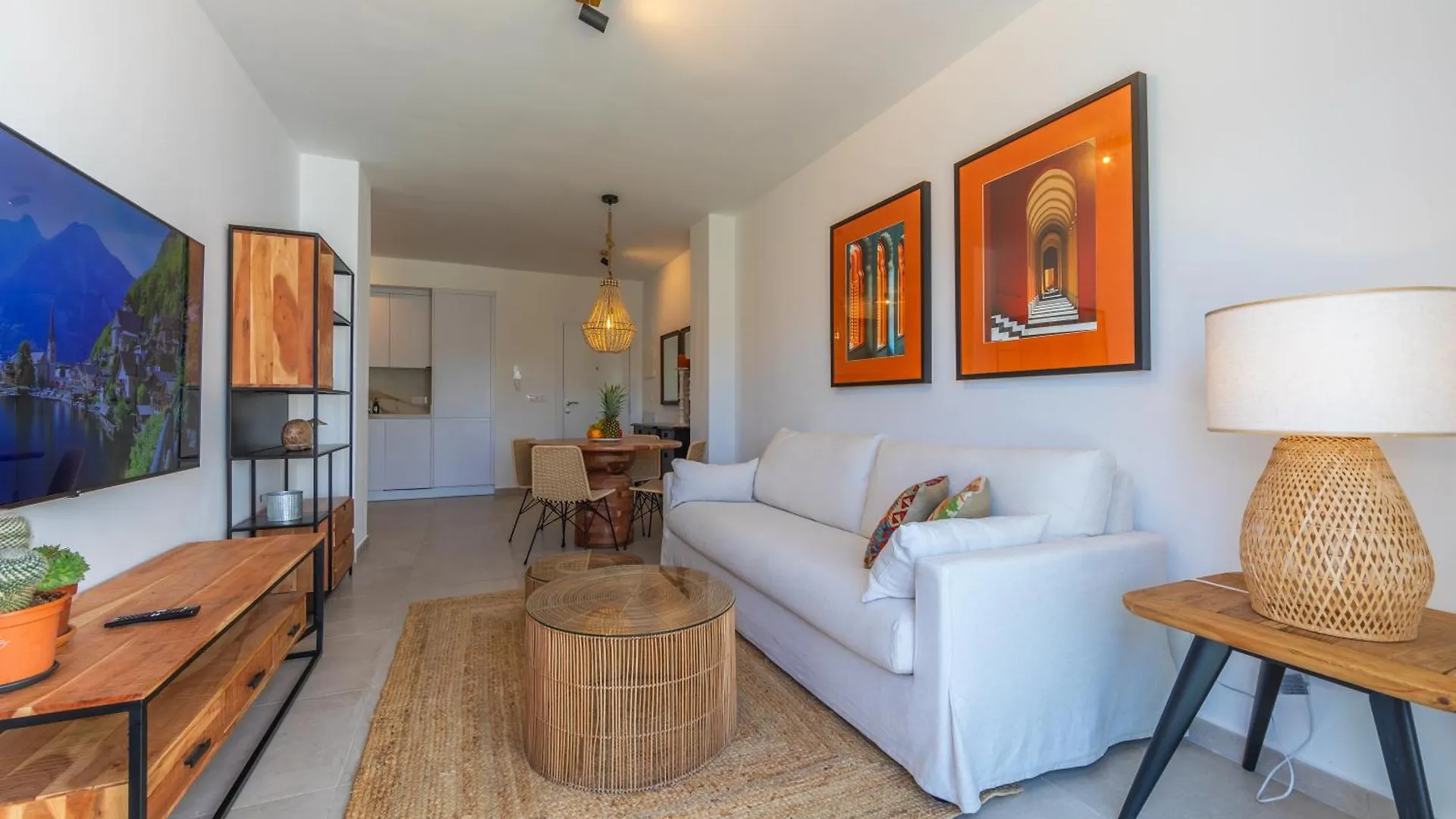 Large Garden With Countryside Views, Pool & Wifi Apartment Tarifa