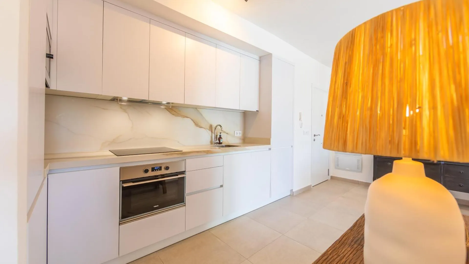 Large Garden With Countryside Views, Pool & Wifi Apartment Tarifa